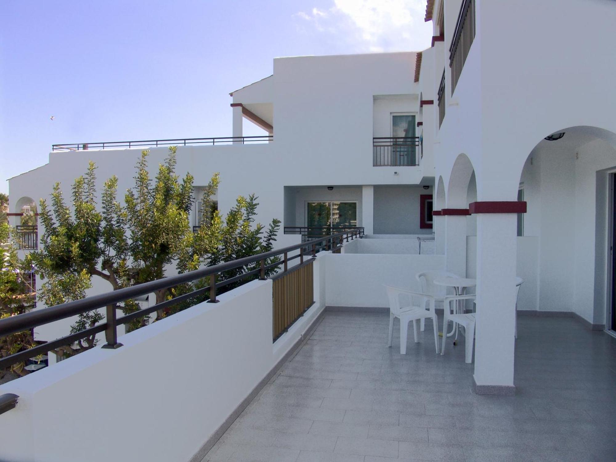 Apartamentos Playa Es Cana Εξωτερικό φωτογραφία